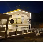 Le Vallaya Suites & Spa